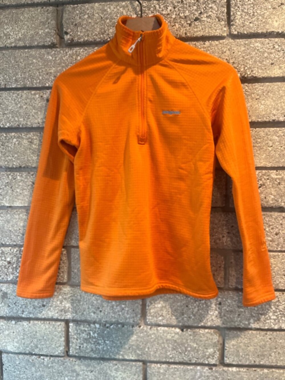 Patagonia Womens XS Orange Thermal Quarter-Zip Pullover Lightweight Grid Fleece
